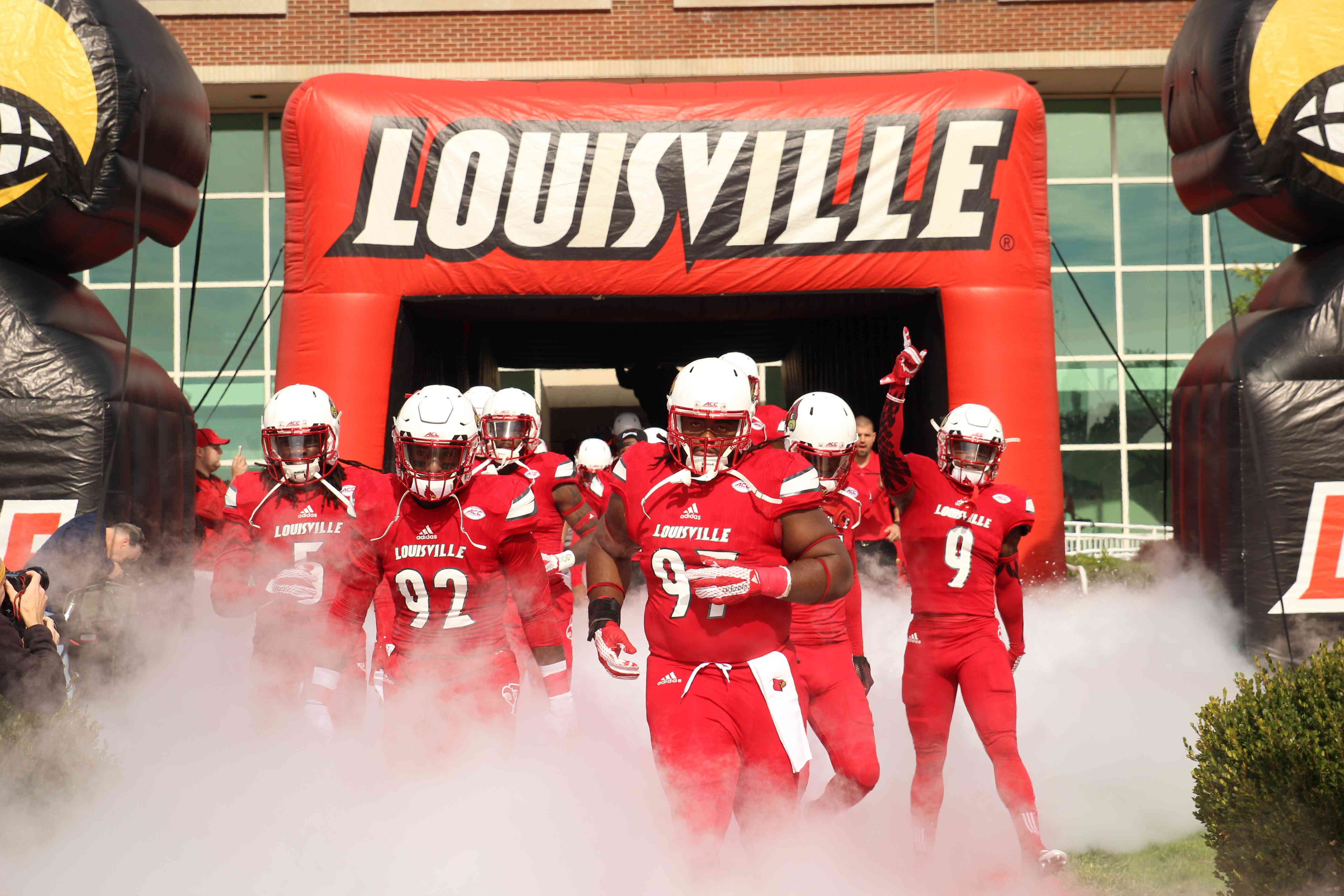 Analyzing Louisville’s 2017 Defensive Front Seven Recruiting Class – The Crunch Zone