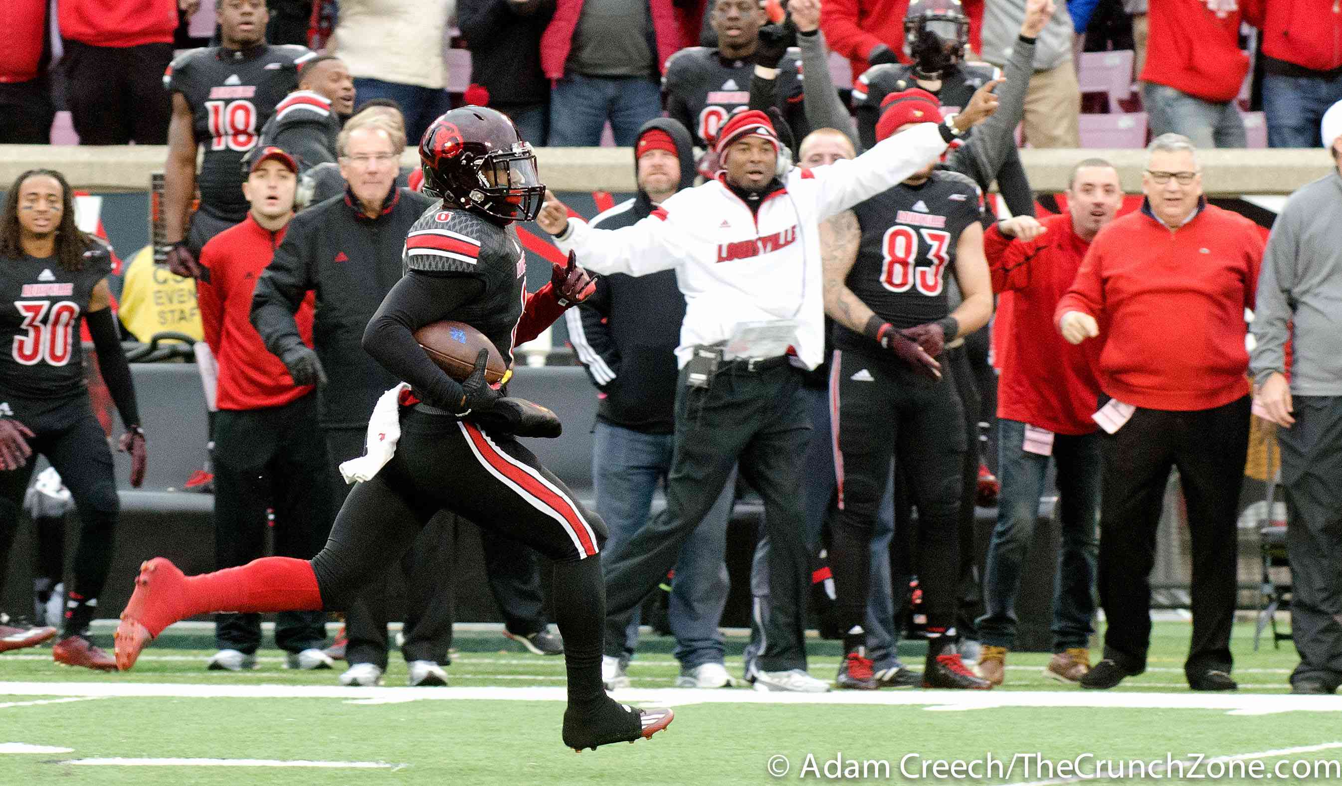 Gerod Holliman NCAA Record #14 INT Louisville vs. Kentucky 2014 Governor's Cup 11-29-2014 Photo by Adam Creech