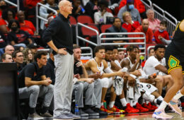 Chris Mack Louisville vs. Kentucky State 10-29-2021 Photo by William Caudill, TheCrunchZone.com