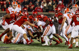 Defense Louisville vs. Clemson 11-6-2021 Photo by William Caudill, TheCrunchZone.com