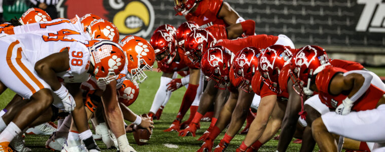 Louisville vs. Clemson 11-6-2021 Photo by William Caudill, TheCrunchZone.com