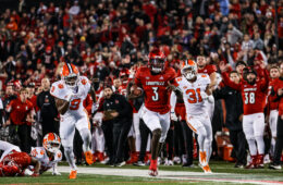 Malik Cunningham Louisville vs. Clemson 11-6-2021 Photo by William Caudill, TheCrunchZone.com