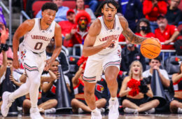 Dre Davis, Noah Locke Louisville vs. Southern 11-9-2021 Photo by William Caudill TheCrunchZone.com