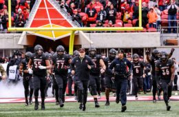 Scott Satterfield, Entrance Louisville vs. Syracuse 11-13-2021 Photo by William Caudill, TheCrunchZone.com