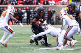 Ahmari Huggins-Bruce Louisville vs. Syracuse 11-13-2021 Photo by William Caudill, TheCrunchZone.com