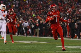 Tutu Atwell Louisville vs. Syracuse 11-23-2019 Photo by William Caudill, TheCrunchZone.com