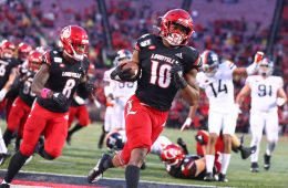 Javian Hawkins Louisville vs. Virginia 10-26-2019 Photo by William Caudill, TheCrunchZone.com