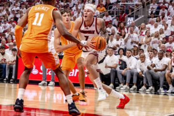 Kasean Pryor Louisville vs. Tennessee 11-9-2024 Photo by William Caudill, TheCrunchZone.com