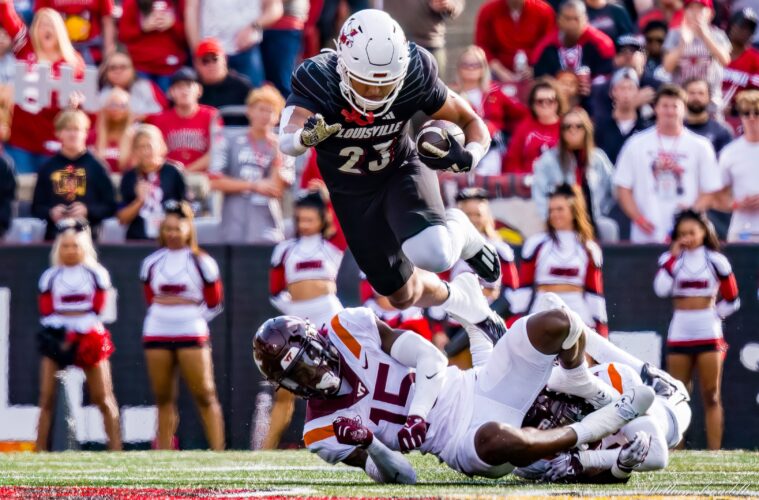 Isaac Guerendo Louisville vs. Virginia Tech 11-4-2023, Photo by William Caudill, TheCrunchZone.com