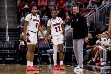 Jeff Walz Women's Basketball Louisville vs. Northern Kentucky 11-9-2024 Photo by William Caudill, TheCrunchZone.com