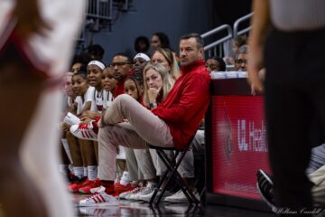 Jeff Walz Louisville vs. Morehead State 11-21-2024 Photo by William Caudill, TheCrunchZone.com