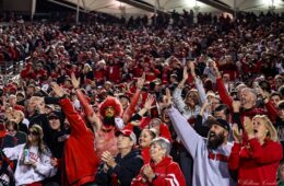 Fans Louisville vs. Notre Dame 10-7-2023 Photo by William Caudill, TheCrunchZone.com