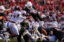 Jawhar Jordan, Offensive Line Louisville vs. Virginia Tech 11-4-2023, Photo by William Caudill, TheCrunchZone.com