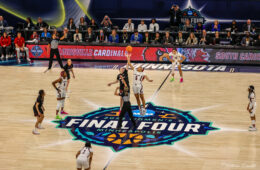 Tip Off, Louisville vs. South Carolina Final Four 4-1-2022 Photo by William Caudill, TheCrunchZone.com