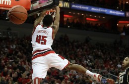 Donovan Mitchell vs. Wake Forest 1-3-2016 Photo by William Caudill