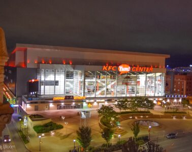 KFC Yum! Center 10-3-2015 Photo by Seth Bloom