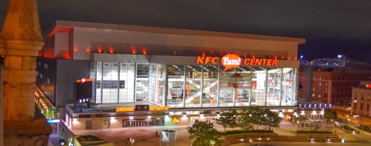 KFC Yum! Center 10-3-2015 Photo by Seth Bloom