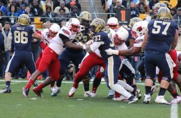 Keith Kelsey, Sheldon Rankins Louisville vs. Pittsburgh 11-21-2015 Photo by Mark Blankenbaker