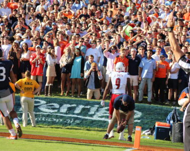 Jaylen Smith Game Winner Louisville vs. Virginia 10-29-2016 Photo by Mark Blankenbaker TheCrunchZone.com