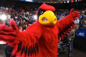 Louie The Card Louisville vs. North Carolina 3-12-2015 Photo by MIke Lindsay