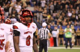 Lamar Jackson Louisville Football vs. Purdue 9-2-2017 Photo by Mark Blankenbaker, TheCrunchZone.com