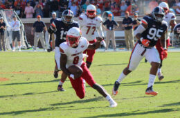 Lamar Jackson Louisville vs. Virginia 10-29-2016 Photo by Mark Blankenbaker TheCrunchZone.com