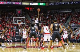 Ray Spalding, tip-off Louisville vs. Florida State 2-3-2018 Photo by William Caudill, TheCrunchZone.com