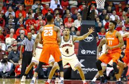 Quentin Snider Louisville vs. Syracuse 2-5-2018 Photo by William Caudill TheCrunchZone.com
