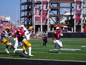 Malik Williams Louisville Football vs. Kent State 9-23-2017 Photo by Cindy Rice Shelton, TheCrunchZone.com