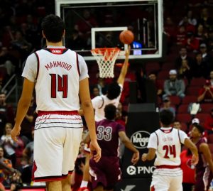 Anas Mahmoud Louisville (MBB) vs. Southern Illinois 11-21-2017 Photo by Cindy Rice Shelton TheCrunchZone.com