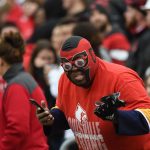 Fan Louisville vs. Wake Forest 10-27-2018 Photo by Austin Sullivan TheCrunchZone.com