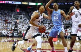 Dwayne Sutton Louisville vs. North Carolina 2-2-2019 Photo by William Caudill, TheCrunchZone.com