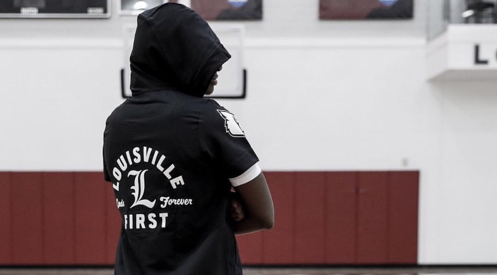 Louisville WBB unveils Muhammad Ali themed uniforms – The