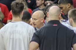 Chris Mack Louisville vs. Minnesota 3-21-2019 Photo by Mark Blankenbaker, TheCrunchZone.com