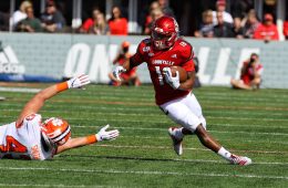 Javian Hawkins Louisville vs. Clemson 11-19-2019 Photo by Austin Sullivan, TheCrunchZone.com