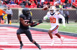 Tyler Harrell Louisville vs. Syracuse 11-13-2021 Photo by William Caudill, TheCrunchZone.com